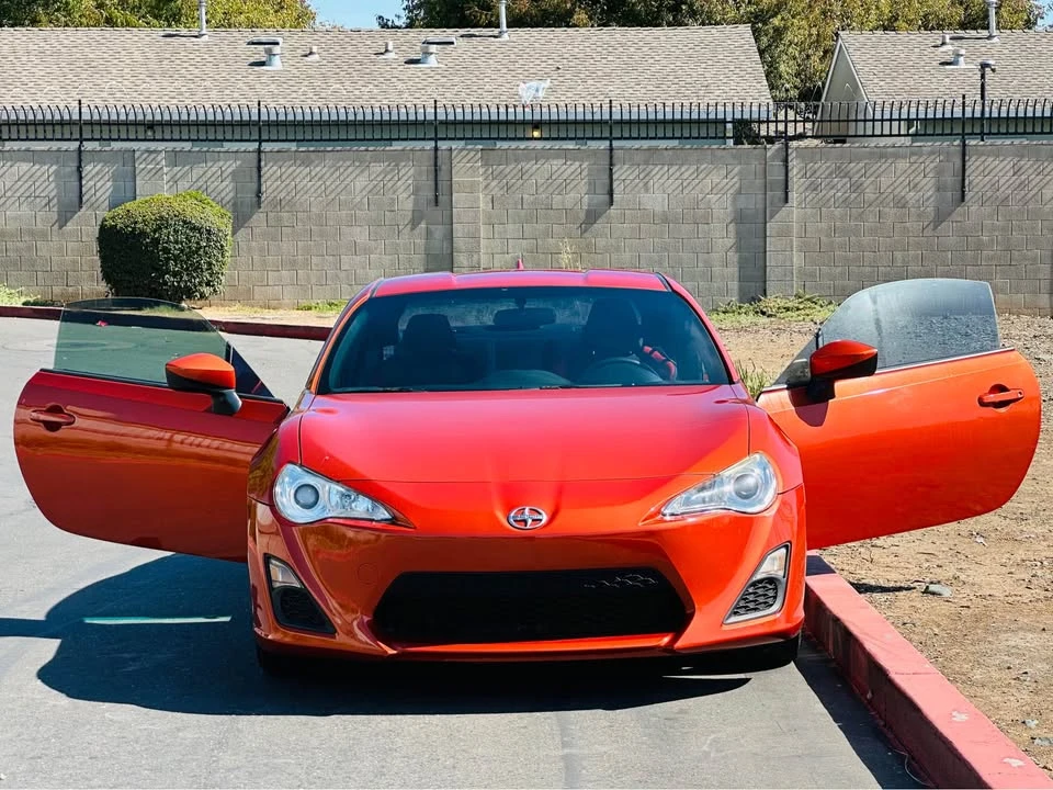 2016 Scion FR-S - Image 12 of 18