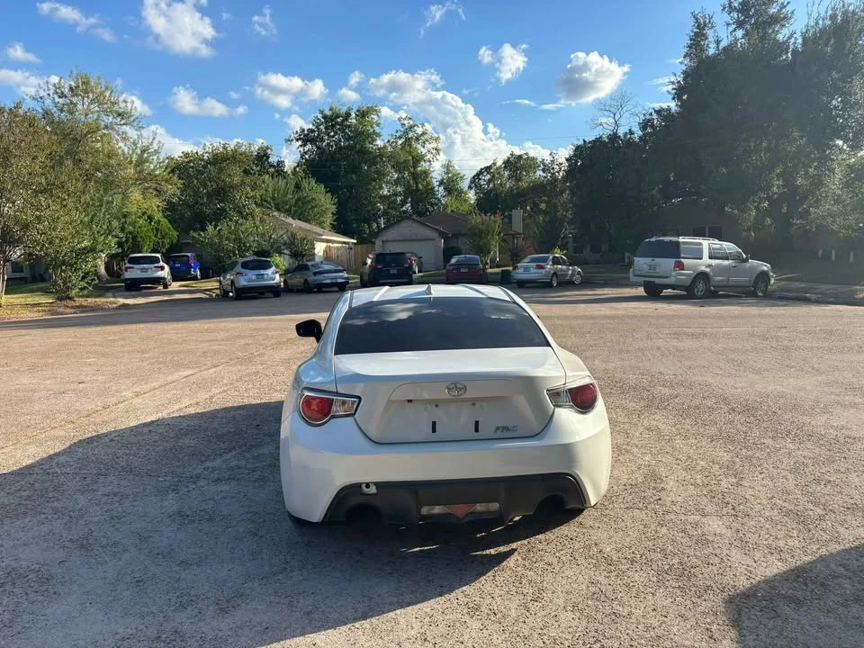 2016 Scion FR-S - Image 8 of 8