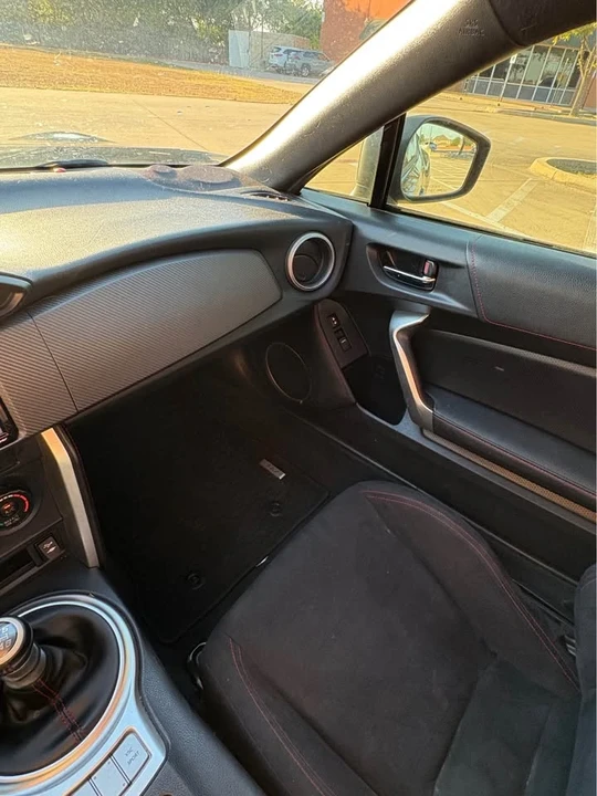 2016 Scion FR-S - Image 18 of 19
