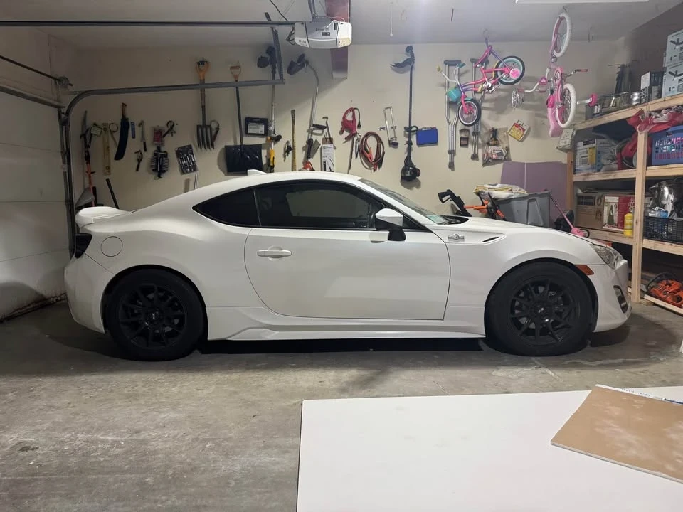2016 Scion FR-S - Image 2 of 9