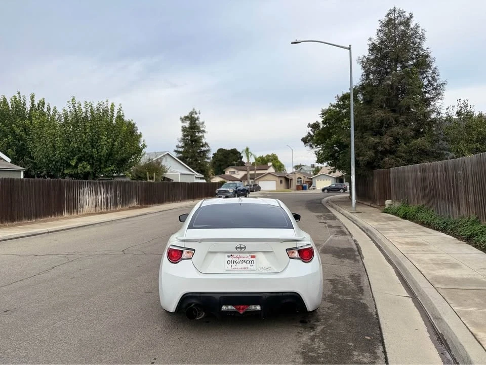 2016 Scion FR-S - Image 6 of 9