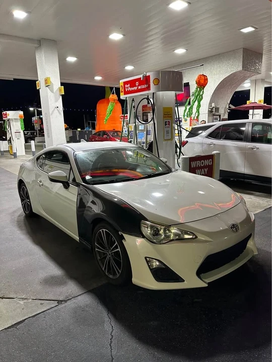 2016 Scion FR-S - Image 5 of 9