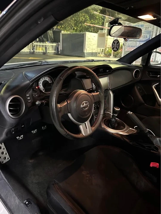 2016 Scion FR-S - Image 7 of 9