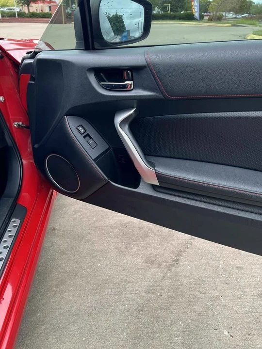 2016 Scion FR-S - Image 8 of 8