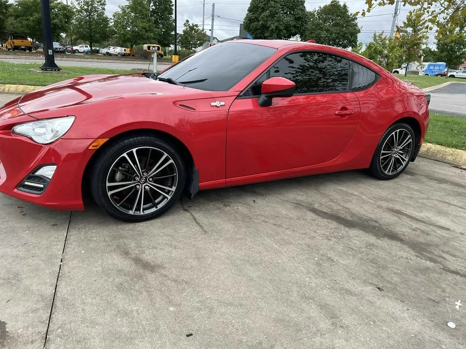 2016 Scion FR-S - Image 2 of 8