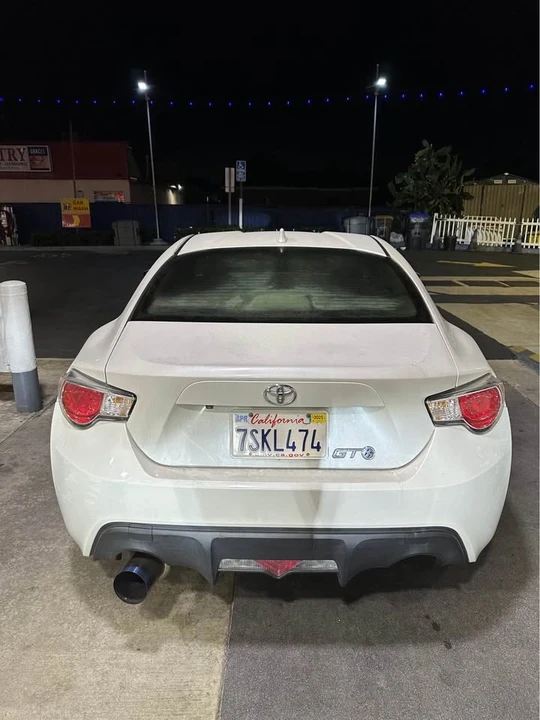 2016 Scion FR-S - Image 2 of 9
