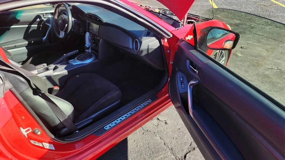 2016 Scion FR-S - Image 11 of 12