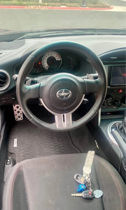 2016 Scion FR-S - Image 5 of 7