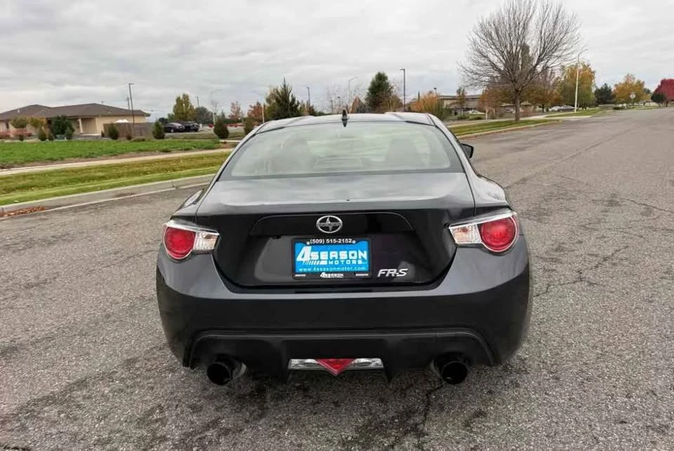 2016 Scion FR-S - Image 6 of 17