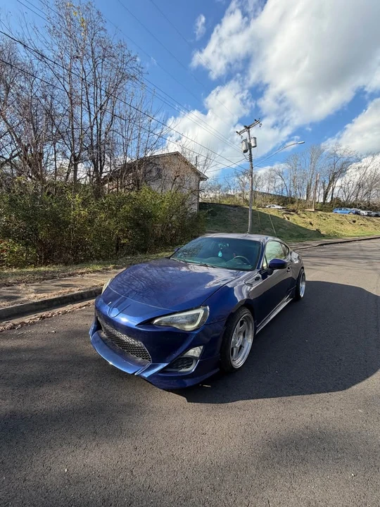 2016 Scion FR-S - Image 2 of 13