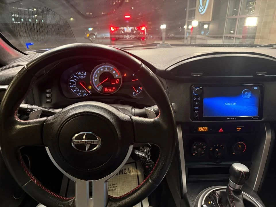 2016 Scion FR-S - Image 8 of 17