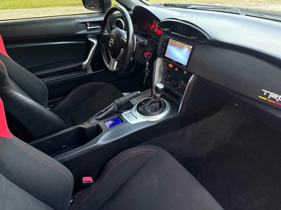 2016 Scion FR-S - Image 9 of 17