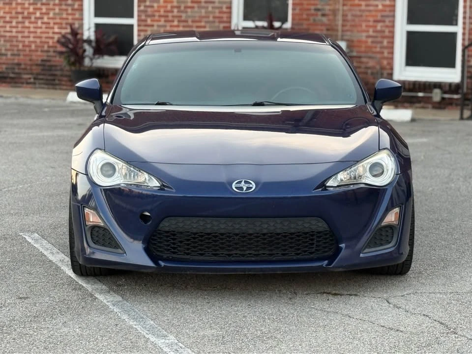 2016 Scion FR-S - Image 2 of 17