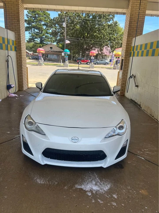 2016 Scion FR-S - Image 2 of 8