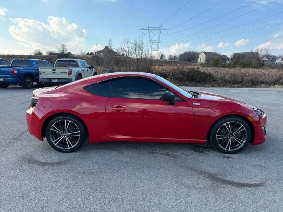 2016 Scion FR-S - Image 3 of 15