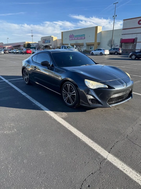 2016 Scion FR-S - Image 4 of 11