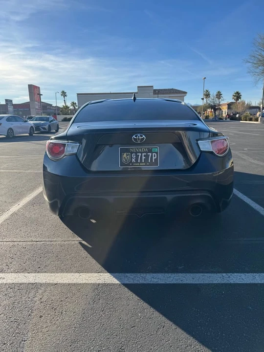 2016 Scion FR-S - Image 6 of 11