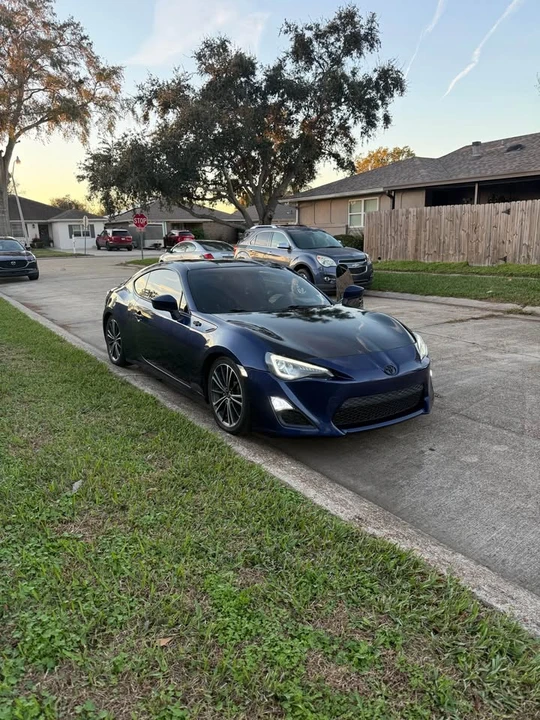 2016 Scion FR-S - Image 2 of 8