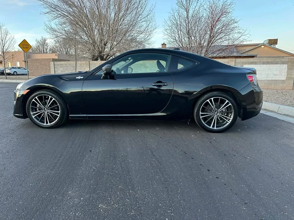 2016 Scion FR-S - Image 2 of 11