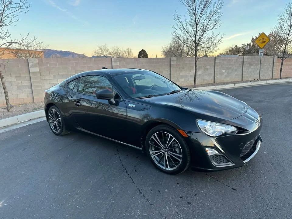 2016 Scion FR-S - Image 7 of 11