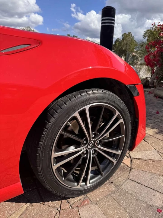 2016 Scion FR-S - Image 10 of 11