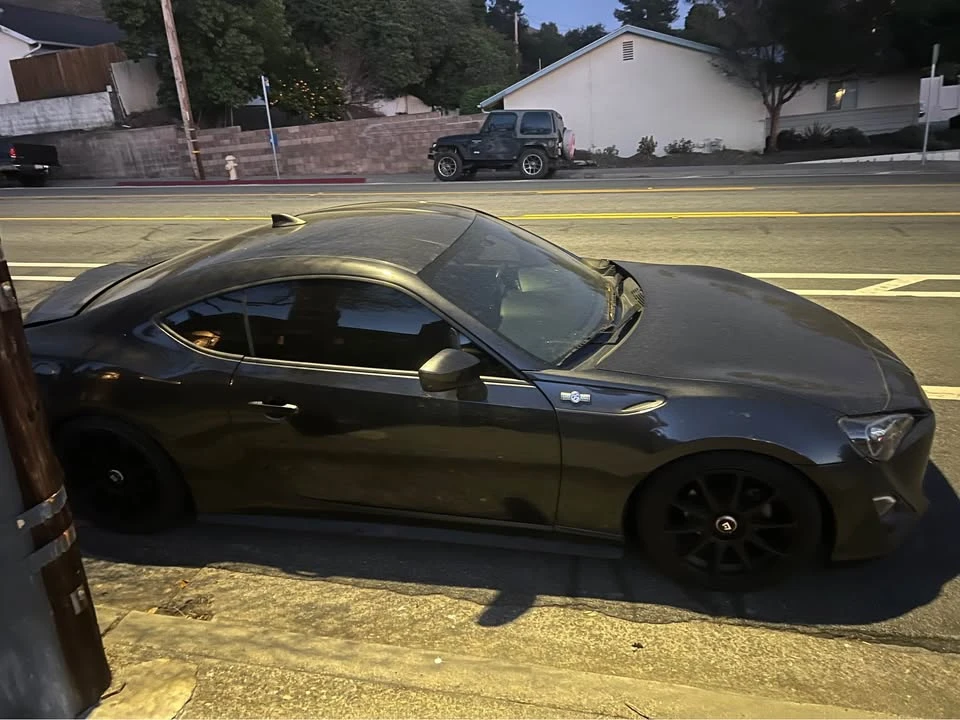 2016 Scion FR-S - Image 2 of 12