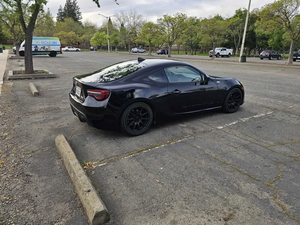 2016 Scion FR-S - Image 3 of 9