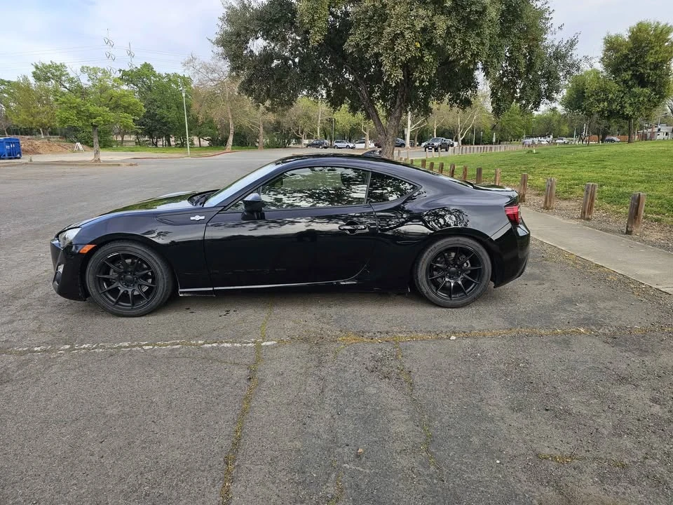 2016 Scion FR-S - Image 6 of 9