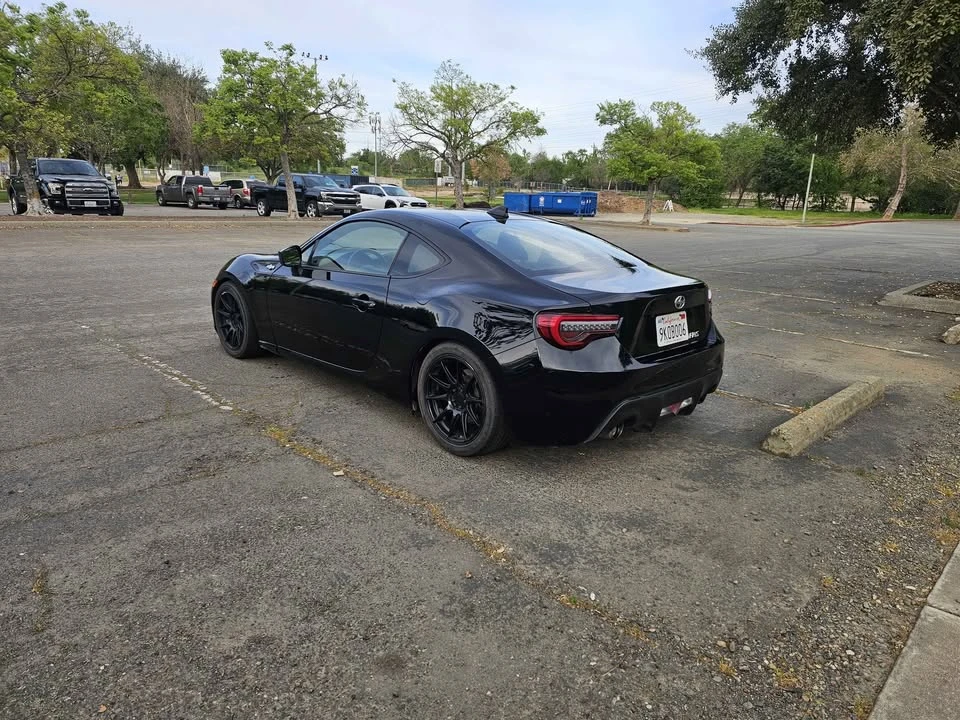 2016 Scion FR-S - Image 5 of 9