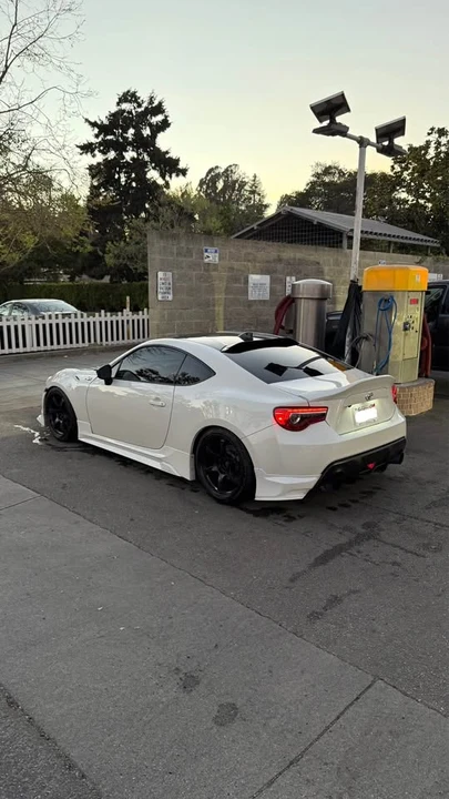 2016 Scion FR-S - Image 2 of 8