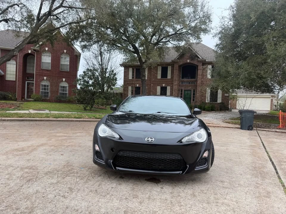 2016 Scion FR-S - Image 3 of 17