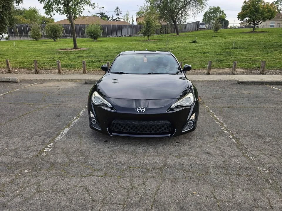 2016 Scion FR-S - Image 8 of 9