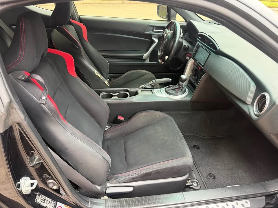 2016 Scion FR-S - Image 10 of 17