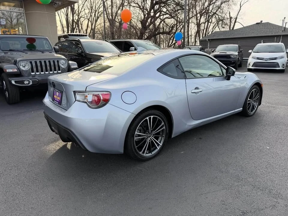 2016 Scion FR-S - Image 3 of 16