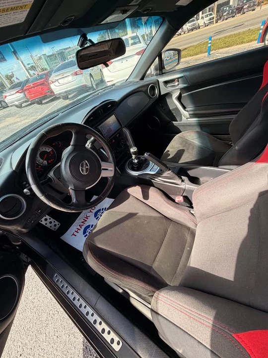 2016 Scion FR-S - Image 7 of 8
