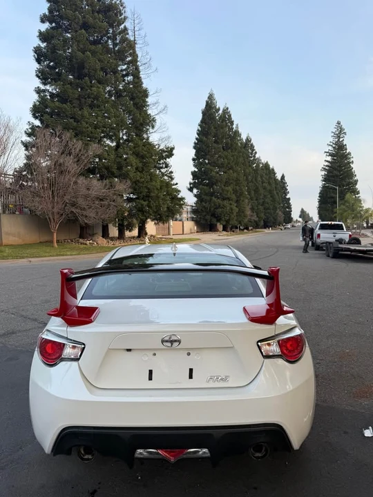 2016 Scion FR-S - Image 5 of 14