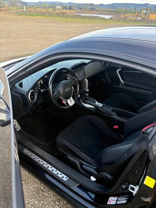 2016 Scion FR-S - Image 2 of 8