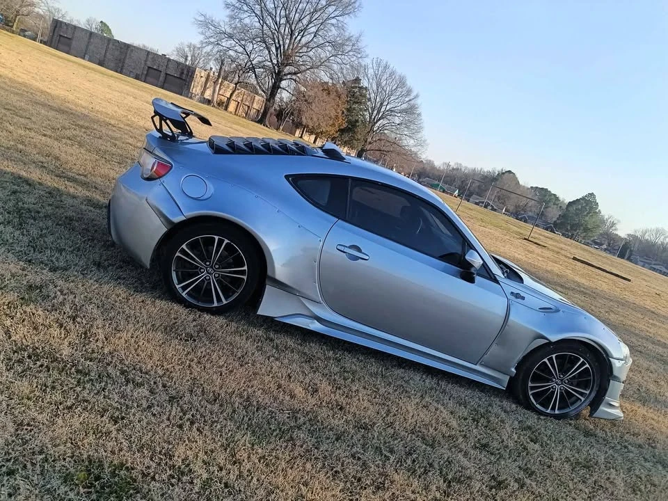 2016 Scion FR-S - Image 5 of 14