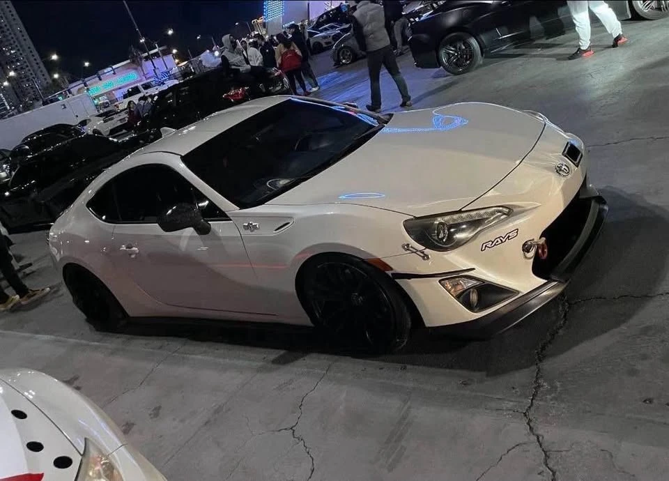 2016 Scion FR-S - Image 3 of 6