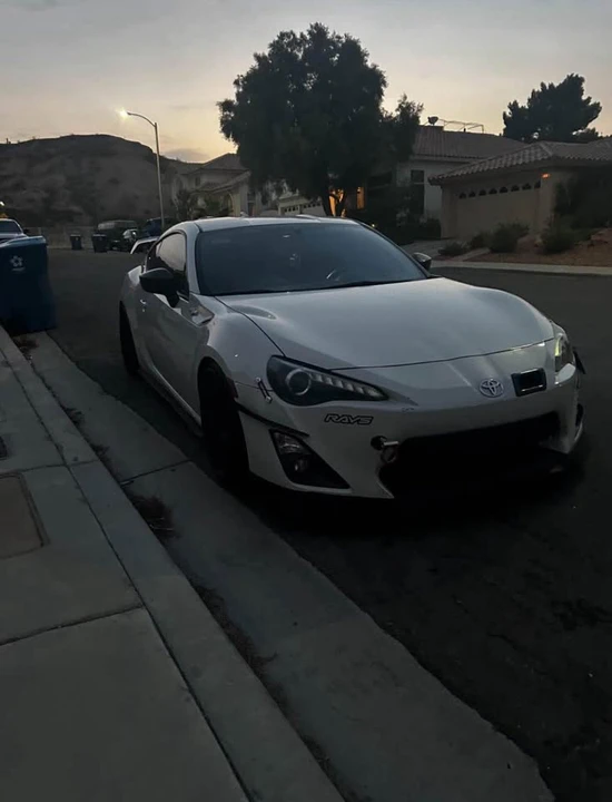 2016 Scion FR-S - Image 2 of 6