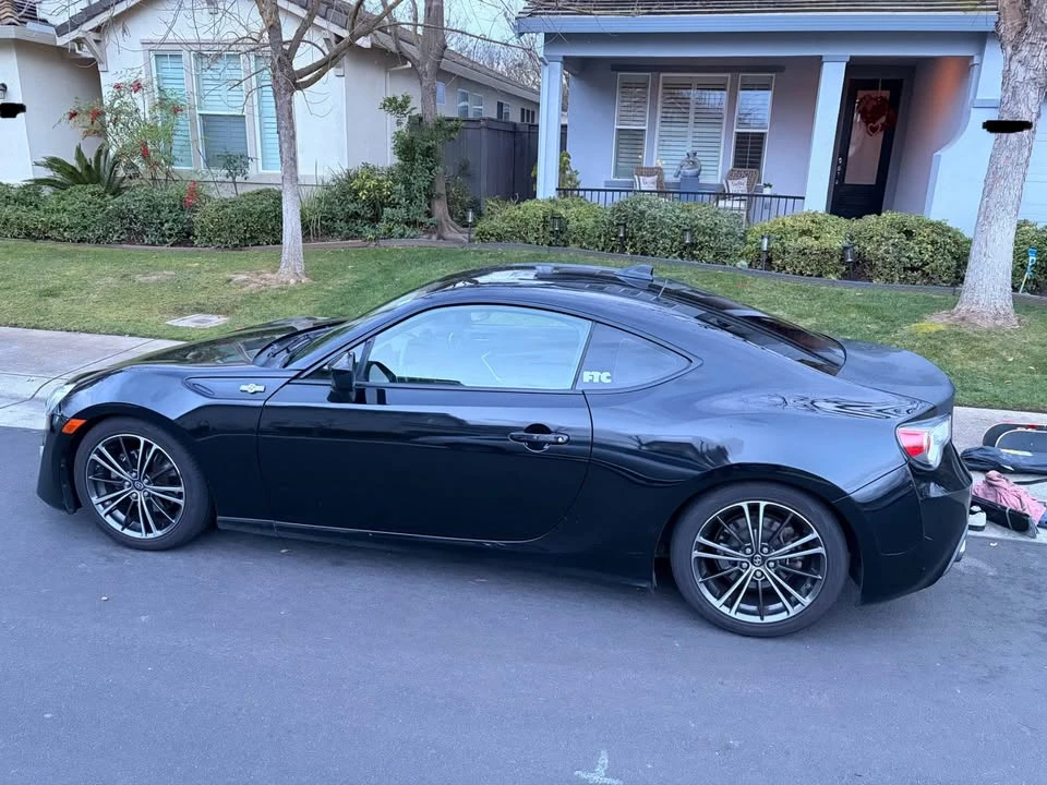 2016 Scion FR-S - Image 5 of 12