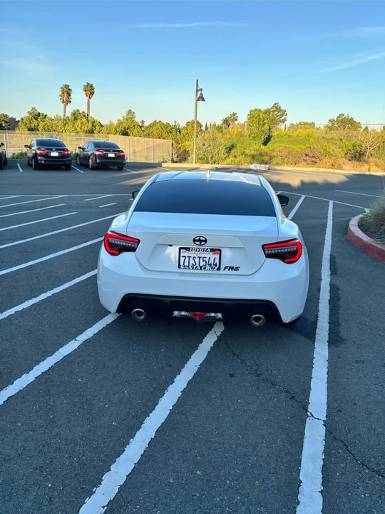2016 Scion FR-S - Image 5 of 10