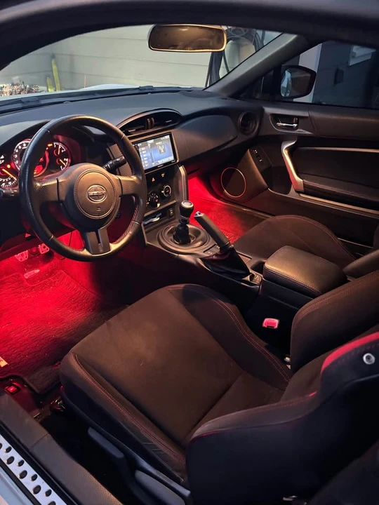 2016 Scion FR-S - Image 7 of 10