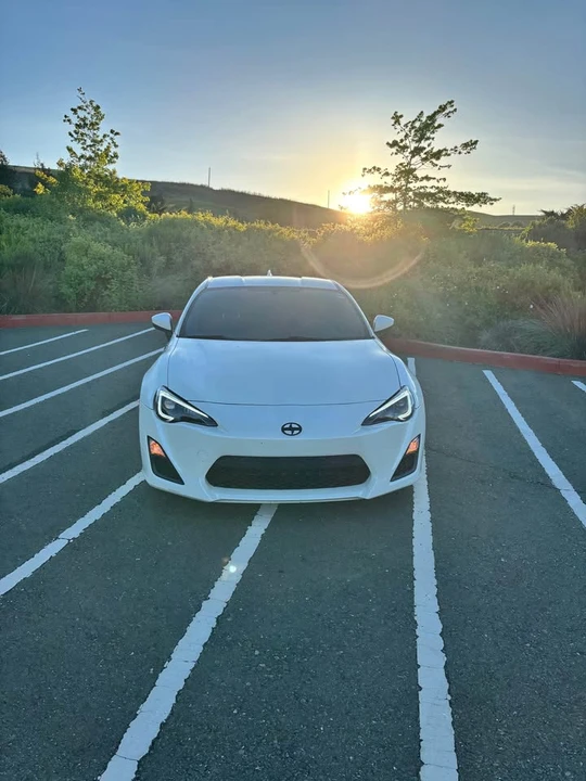 2016 Scion FR-S - Image 6 of 10