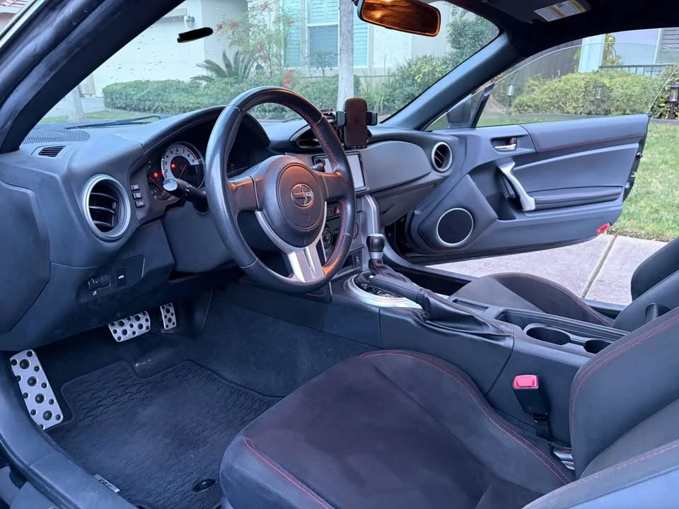 2016 Scion FR-S - Image 8 of 12