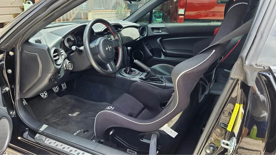 2016 Scion FR-S - Image 7 of 14