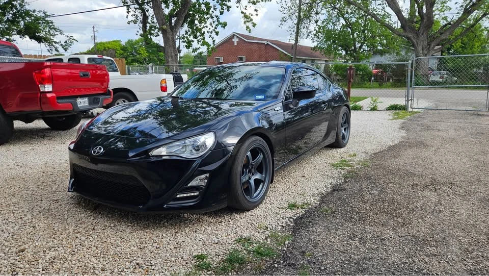 2016 Scion FR-S - Image 2 of 14