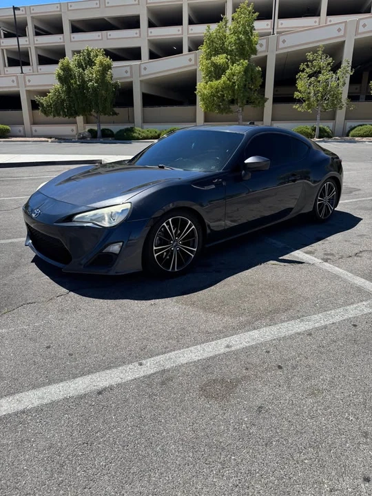 2016 Scion FR-S - Image 3 of 13