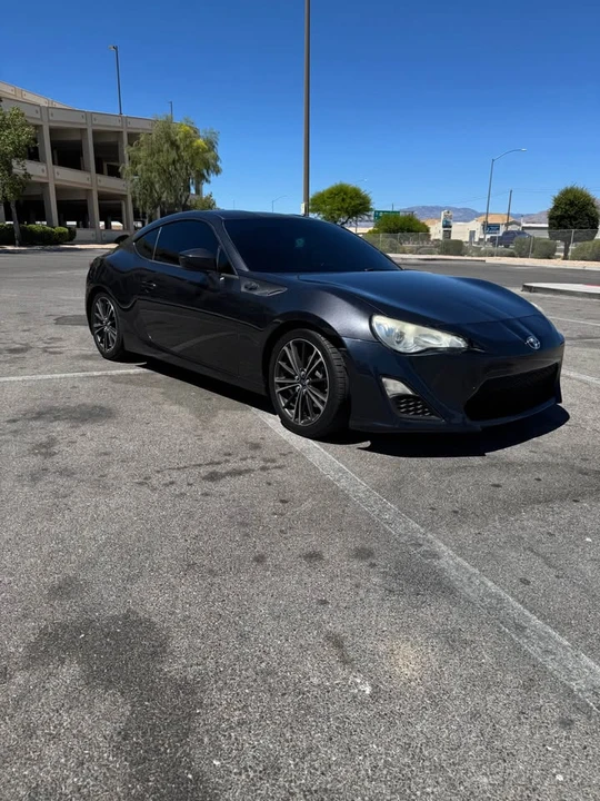 2016 Scion FR-S - Image 5 of 13