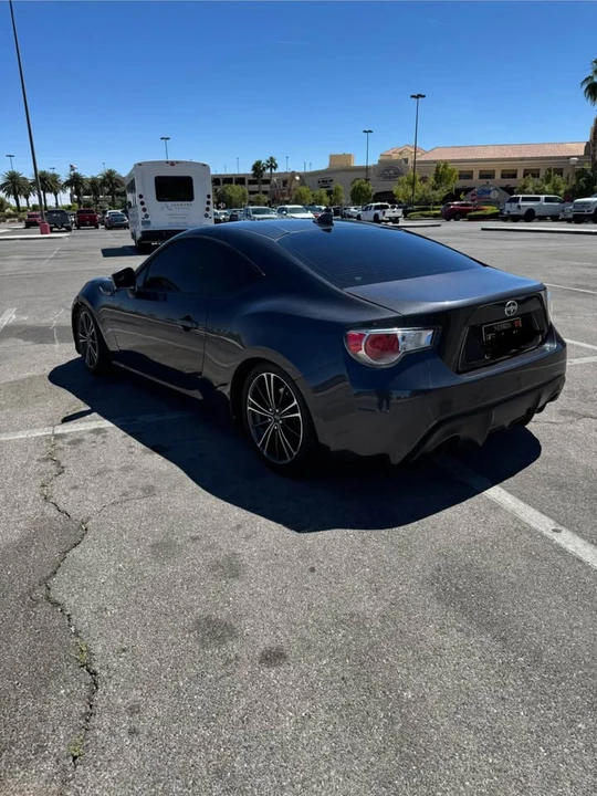2016 Scion FR-S - Image 9 of 13